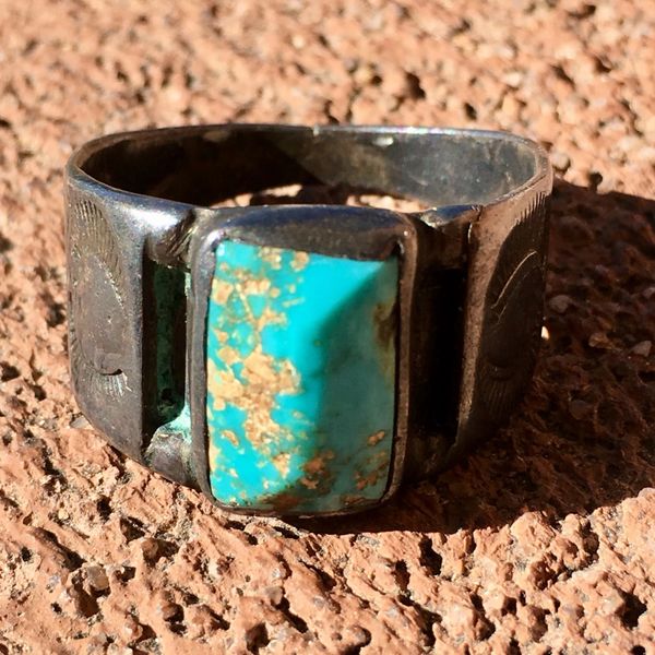 SOLD 1900s HUGE INGOT BEVELED FACETED BRIGHT BLUE GEM TURQUOISE BAND RING