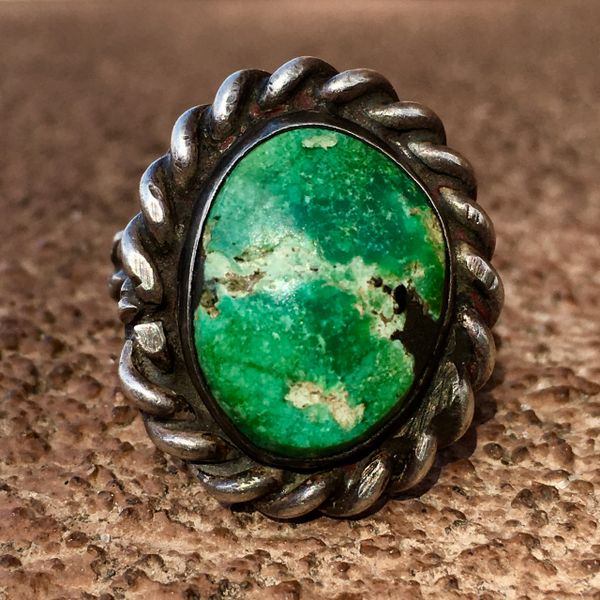 SOLD 1940s SIGNED INGOT SILVER WROUGHT ROPE OVAL GREEN TURQUOISE RING