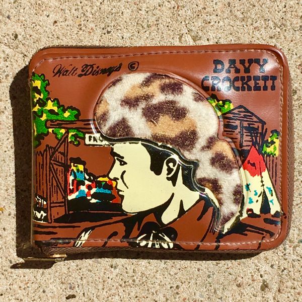 SOLD 1940s DAVEY CROCKET GUTTED PLEATHER ZIPPER WALLET TO USE FOR CASH OR CHANGE