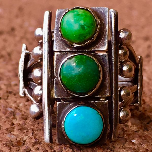 SOLD 1910s INGOT SILVER STOPLIGHT HAND DRAWN WIRE TURQUOISE PUZZLE PINKY RING