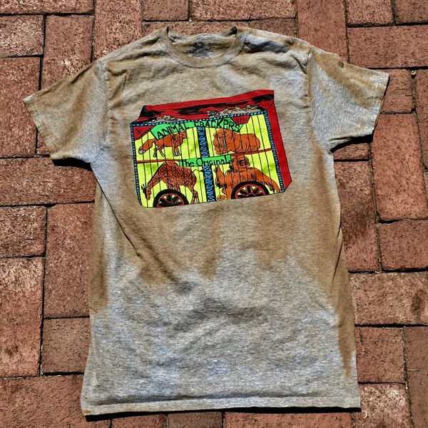 SOLD 1970s SMALL ANIMAL CRACKERS GREY AGED BUT NEW COTTON TSHIRT | DEJA ...