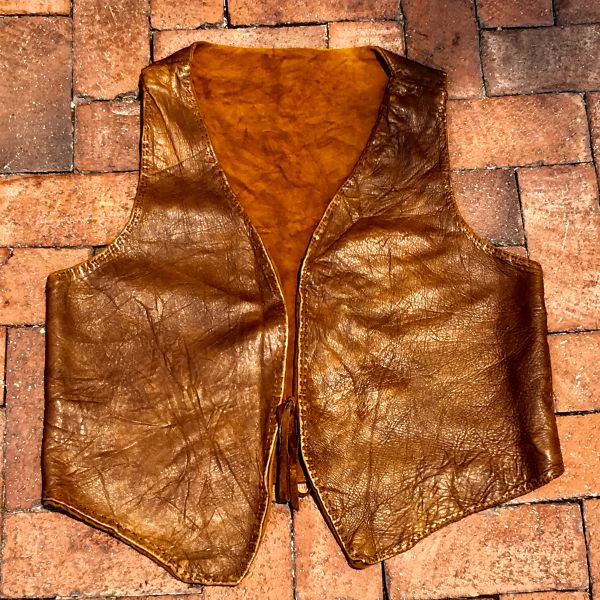 1920s HANDMADE HANDSEWN LEATHER COTTON MOLESKINE LINED NATIVE AMERICAN RESERVATION VEST