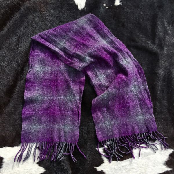 100% CASHMERE PURPLE & GREY SHORT SCARF