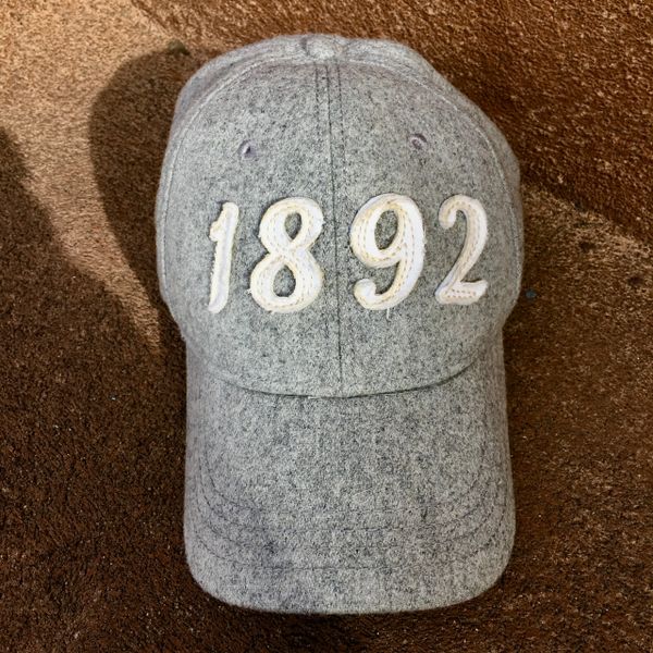 SOLD 1892 LIGHT GREY WOOL BLEND ABERCROMBIE & FITCH BASEBALL CAP