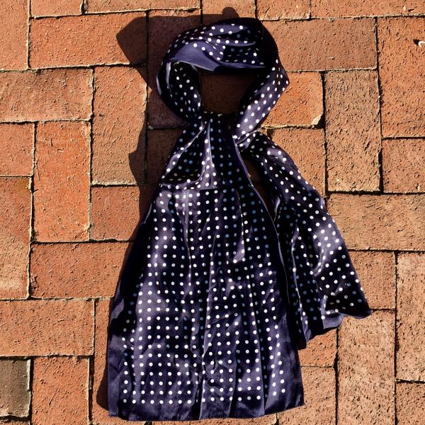 100% SILK INDIGO & POLKA DOT NARROW SCARF