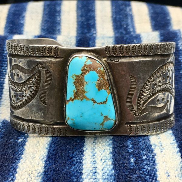 SOLD 1930s WIDE CHISELED FILE STAMPS BIG BLUE TURQUOISE CUFF BIG WRIST