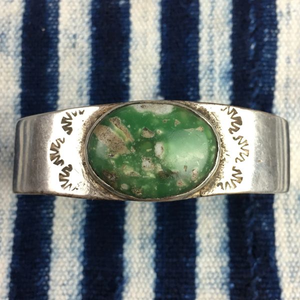 SOLD 1920s THICK PUEBLO INGOT SILVER AND BIG OVAL GREEN TURQUOISE BRACELET MOSTLY BLANK WITH EARLY FILE STAMPS BIG WRIST