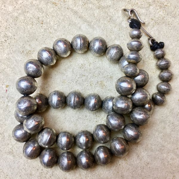 SOLD 1920s SMALL STAMPED HEAVY INGOT SILVER FINELY MADE BENCH BEAD NECKLACE