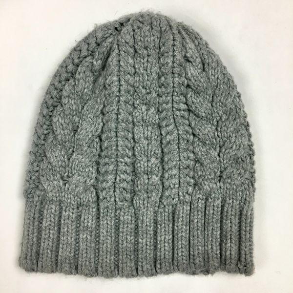 GREY SYNTHETIC CABLEKNIT BEANIE