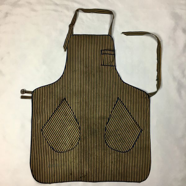 1910s HOMEMADE INDIGO STRIPED WORKMAN’S DENIM APRON