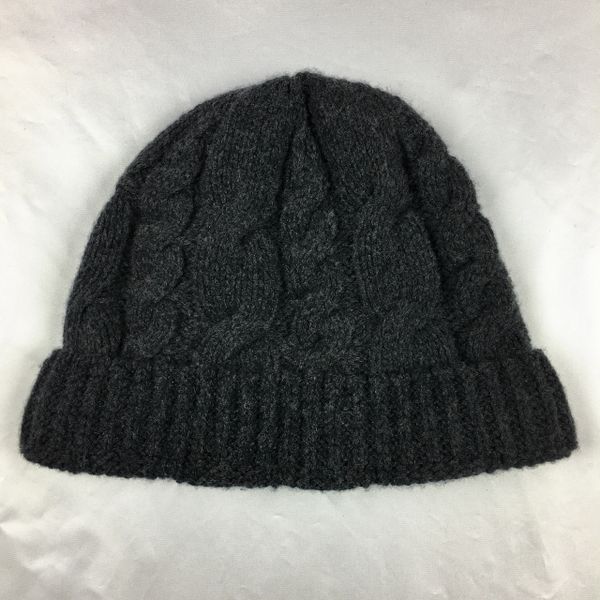 SOLD 100 % BLACK CABLE KNIT BEANIE CAP HAT