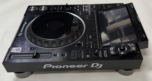 Pioneer DJ CDJ-3000 Pro DJ Reference Multi-Player - Black (PRE-OWNED)
