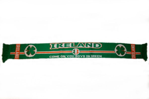 IRELAND "COME ON YOU BOYS IN GREEN" THICK SCARF .. SIZE : 56" INCHES LONG X 6" INCHES WIDE , 100% POLYESTER HIGH QUALITY .. NEW