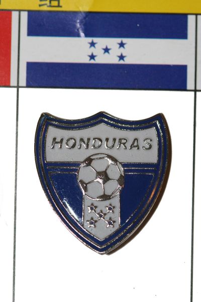 HONDURAS FIFA WORLD CUP SOCCER LOGO LAPEL PIN BADGE .. NEW AND IN A PACKAGE