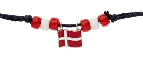 DENMARK COUNTRY FLAG SMALL METAL NECKLACE CHOKER .. NEW AND IN A PACKAGE