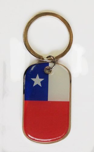 CHILE COUNTRY FLAG METAL KEYCHAIN .. NEW AND IN A PACKAGE
