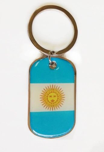 ARGENTINA COUNTRY FLAG METAL KEYCHAIN .. NEW AND IN A PACKAGE