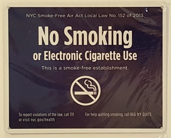 NO SMOKING OR ELECTRONIC CIGARETTE USE SIGN NYC