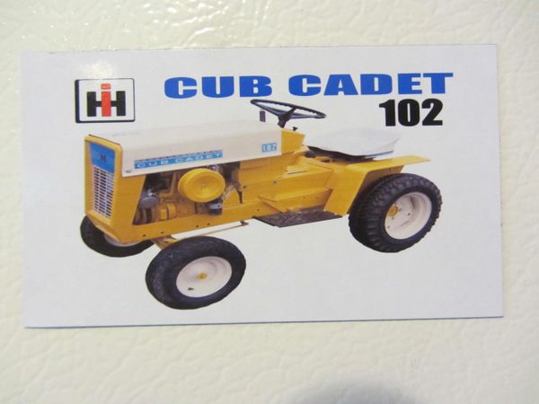 CUB CADET 102 Fridge/toolbox magnet