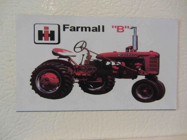 FARMALL B Fridge/toolbox magnet