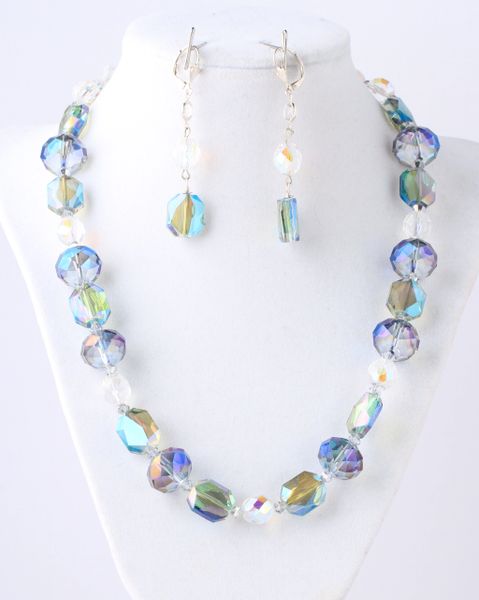 Mixed iridescent blue and clear crystal and glass necklace