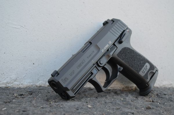 HK USP Compact Semi-Auto Pistol