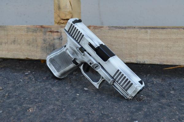 Glock 19 G5 USMC red X-werks stormtrooper white battleworn AZ PHX