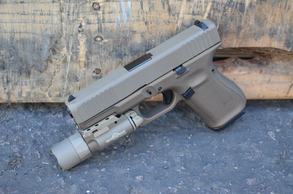 Surefire X300 UA Magpul FDE burnt Bronze glock 19 G5 X-Werks az R