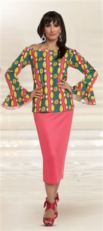 Love the Queen Designer 2 pc. Geo-Pattern with Flutter Sleeves Suit