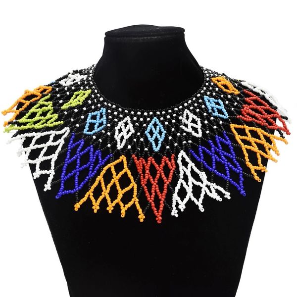 532923 Ethnic Authentic Beads Choker-Style Necklace