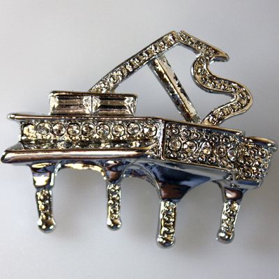 179001 Sparkling Liberace Grand Piano Brooch