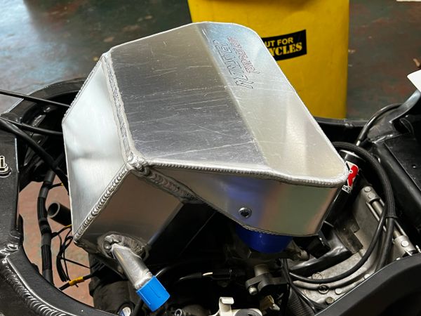 Suzuki Hayabusa 99-07 Water/Air Intercooled Plenum | High Performance ...