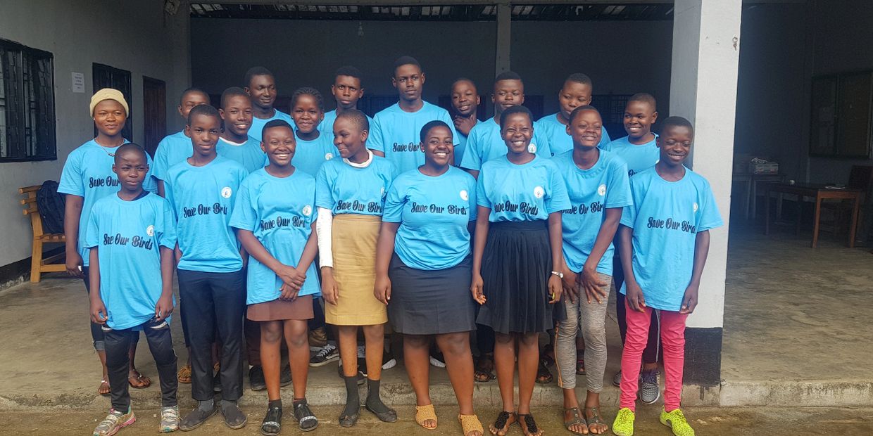 Participant(e)s au premier atelier d’éducation à l’environnement « Sauvons nos Oiseaux ». Cameroun
P