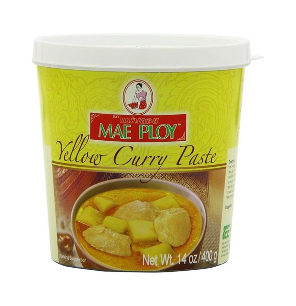 Mae Ploy Yellow Curry Paste 14 oz jar