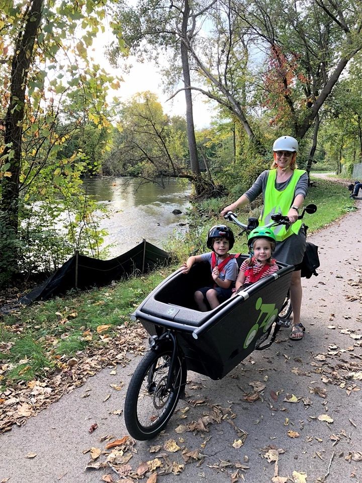 Test ride cargo bikes and test ride e-cargo bikes, electric assist bike