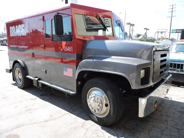 1994 Ford F700 Armored Truck - Great Running Condition