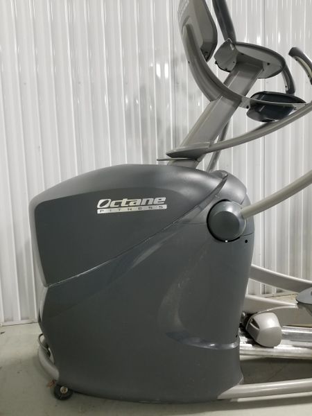 Octane discount q37c elliptical