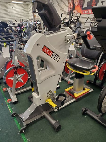 Seated upper body online exercise bike