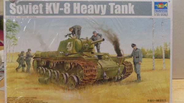 Trumpeter Soviet KV-8 Heavy Tank 1/35