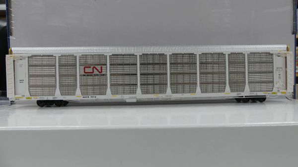 Intermountain Railway Ho Scale Bi-Level Auto Rack CN - White W/Red Logo