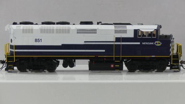 Rapido Ho Scale Metrolink (Delivery) F59PH DCC & Sound