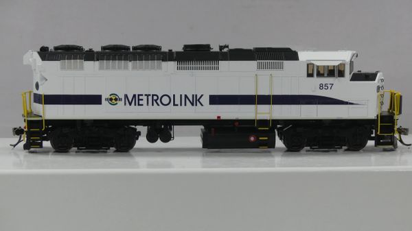 Rapido Ho Scale Metrolink (Teal Stripe) F59PH DCC Ready