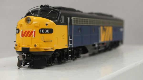 Rapido HO Scale EMD E8 Via Rail Canada DCC & Sound