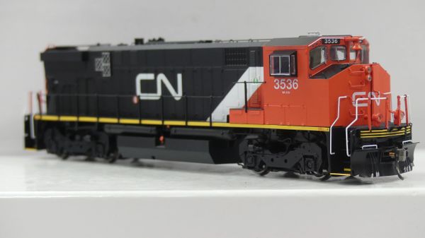 Rapido HO Scale MLW M420 Rebuilt CN ((North America Scheme)) W/Ditchlights DCC & Sound