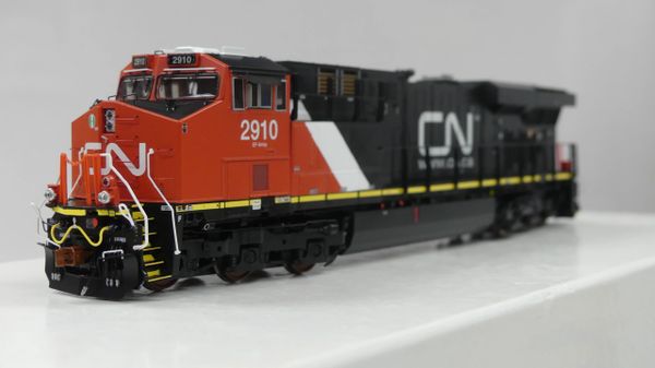 Scaletrains Rivet Counter HO Scale ES44AC Canadian National DCC Ready (29** Series)