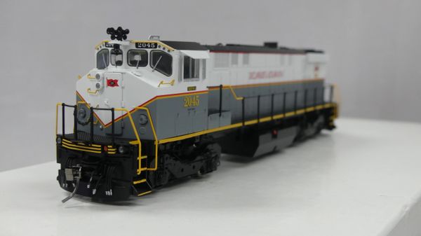 Rapido HO Scale MLW 420 *Delaware-Lackawanna W/Ditchlights #2045 DCC Ready