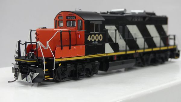 Rapido HO Scale GP9RM Canadian National (Stripe Scheme) DCC & Sound