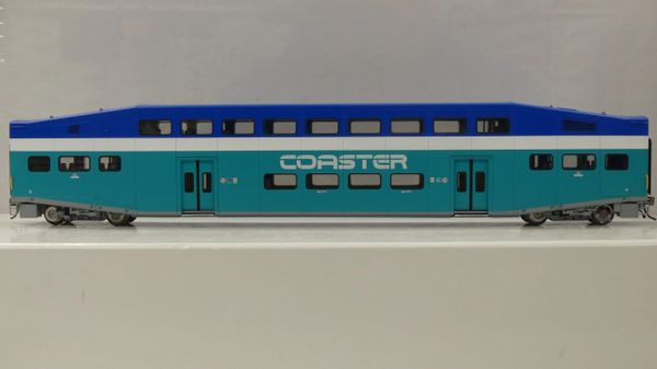 Rapido Ho Scale Bi Level Coaster Commuter Single Coach Car Un-numbered