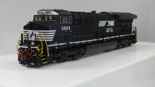 Scaletrains Rivet Counter HO Scale ET44AC Norfolk Southern (Standard NS Numbers) DCC & Sound