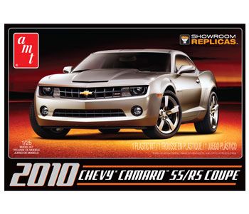 AMT 1/25 Scale 2010 Camaro SS/RS